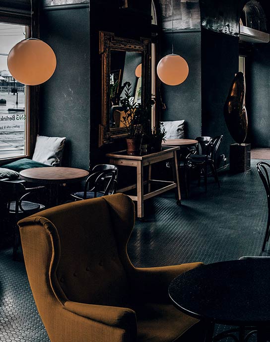 About us section highlighting Restaurant’s commitment to quality
